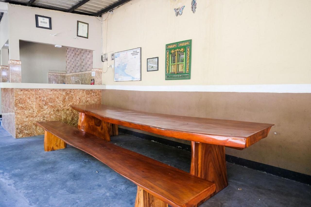 Reddoorz Near Umy Yogyakarta Hotell Ngabean Eksteriør bilde